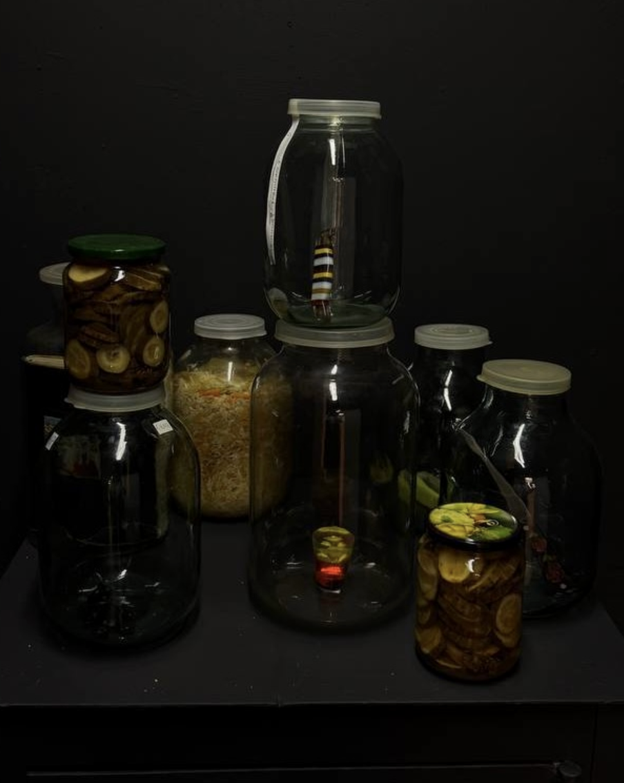 От розочки для коробки передач до Кыштымского карлика: как выглядит "народное искусство"