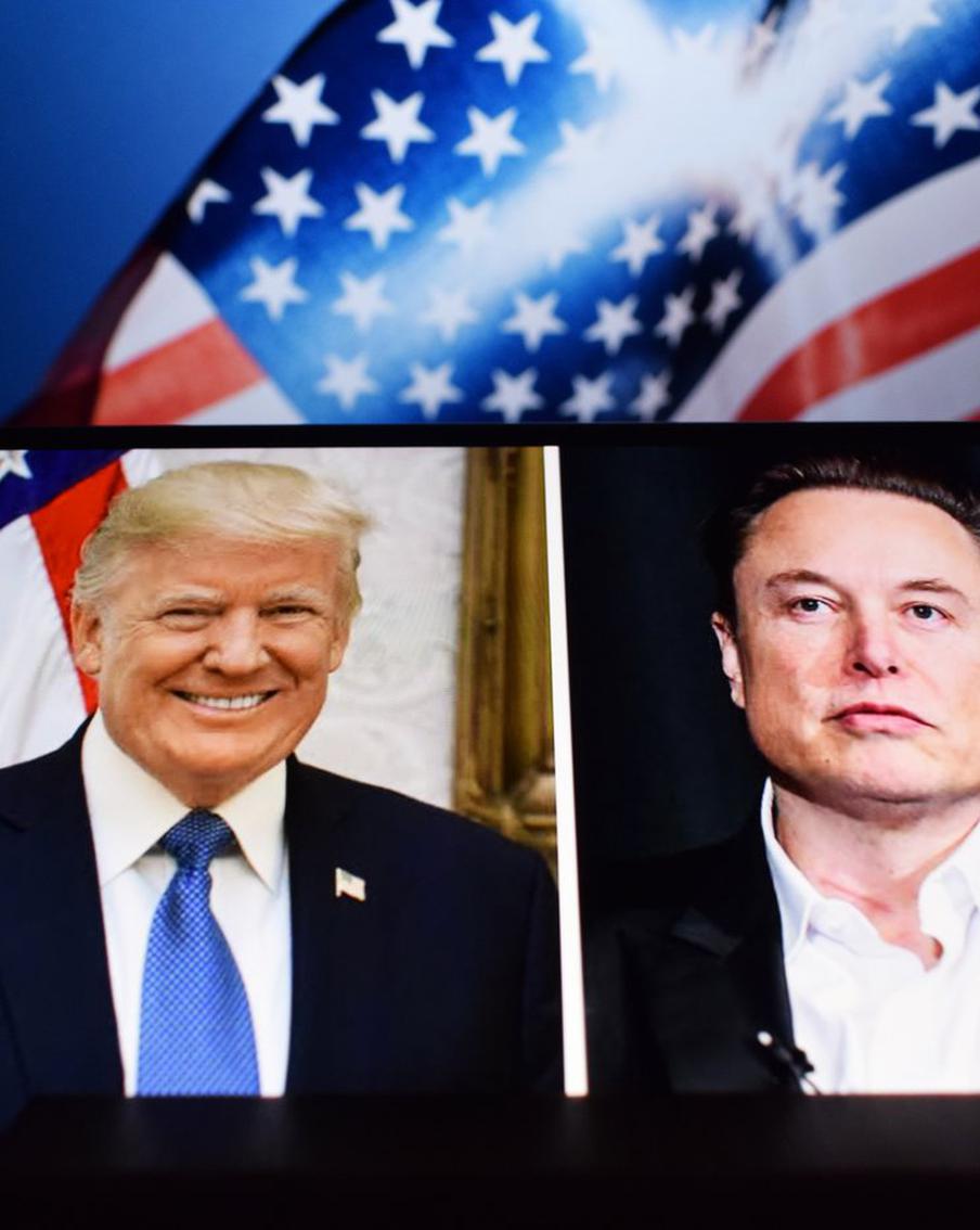 Трамп и Маск пожали руки на похоронах Кирка после конфликта