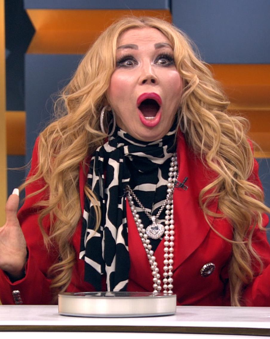 Маша Распутина узаконила отношения с гражданским супругом после 25 лет совместной жизни