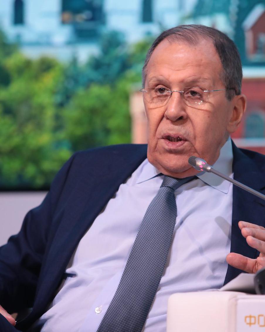 Лавров прибыл в Нью-Йорк для участия в сессии Генассамблеи ООН