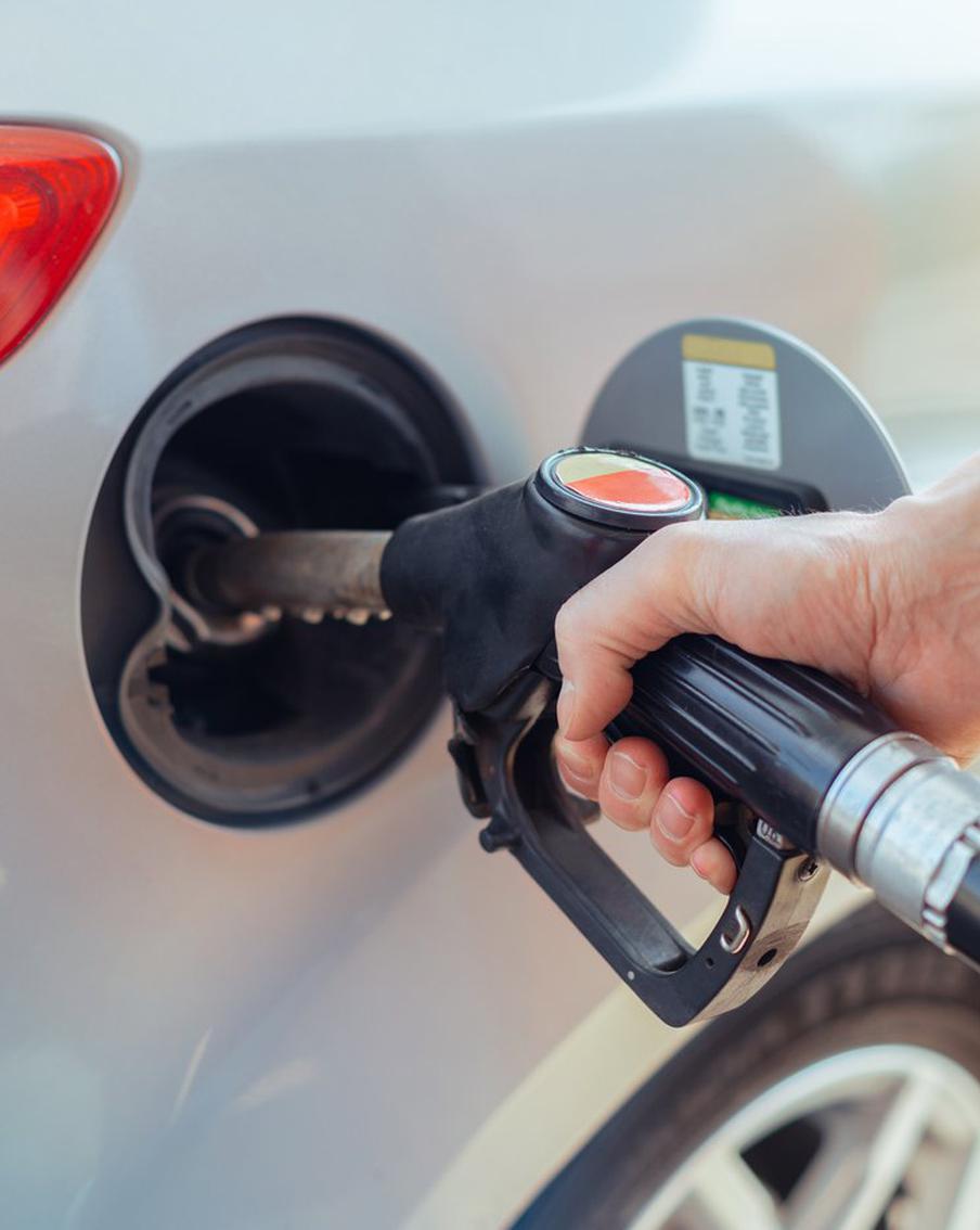 В России АЗС ограничили продажу бензина