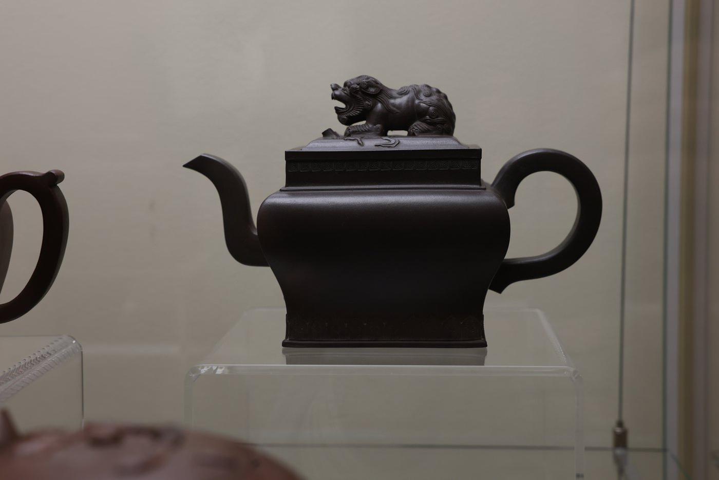 Чайник из коллекции Марии Захаровой