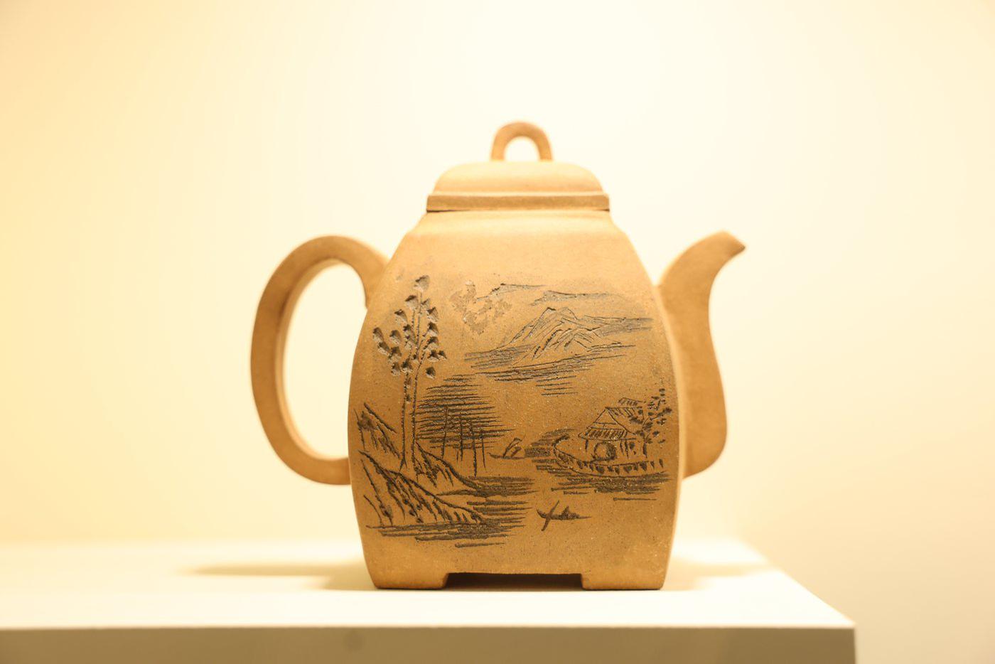 Чайник из семейной коллекции Марии Захаровой