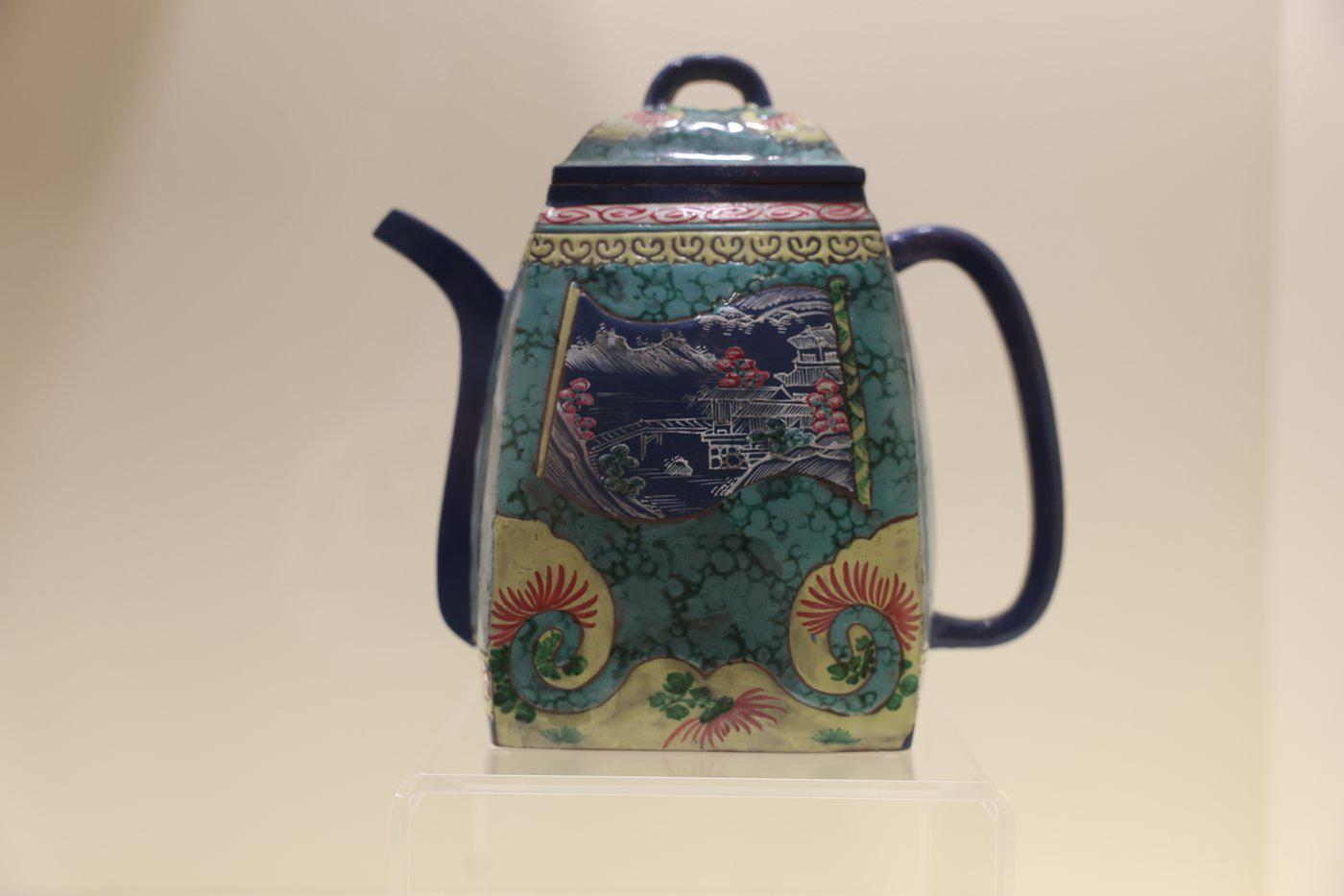 Чайник из семейной коллекции Марии Захаровой