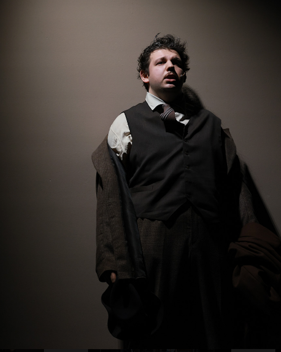 Набоков на сцене Малого театра: Почему Лужин проиграл жизни шахматную партию