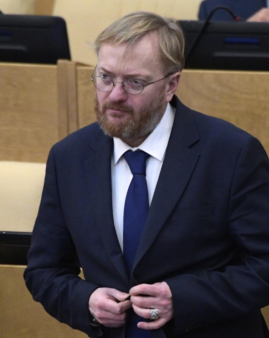 В Госдуме предложили добавить в обновлённый дизайн рублей царские портреты в назидание потомкам