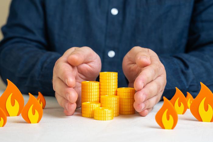 "Запас на чёрный день": как создать финансовую подушку и не потерять её