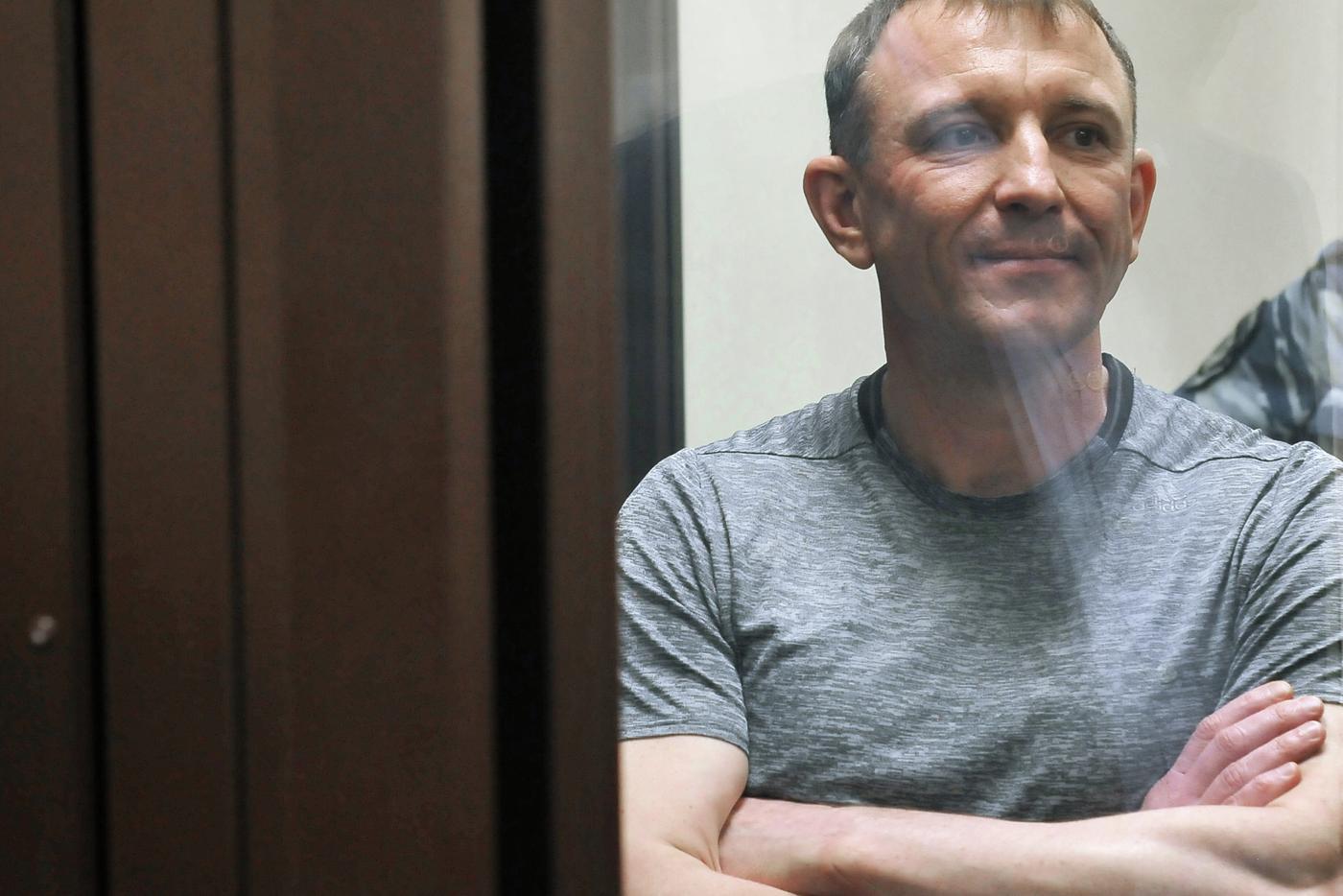 Осуждённого за мошенничество экс-генерала Ивана Попова этапировали из Тамбова в подмосковную колонию