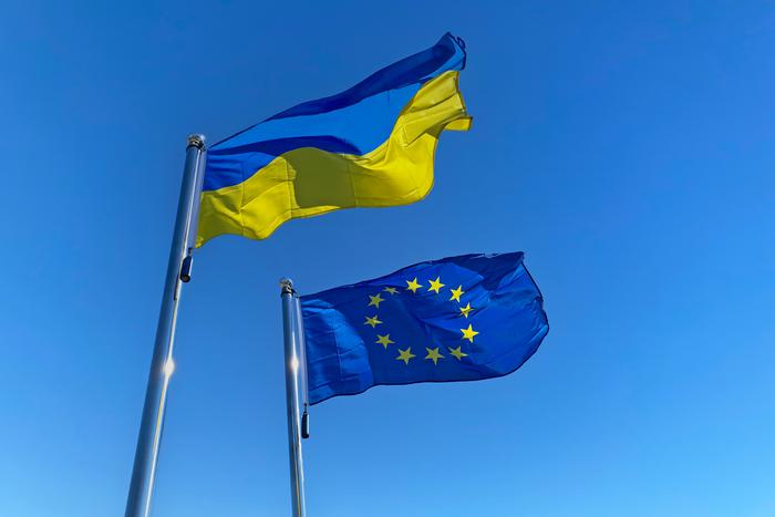 Украину не допустят в Евросоюз до момента смены власти в Венгрии и отставки Орбана