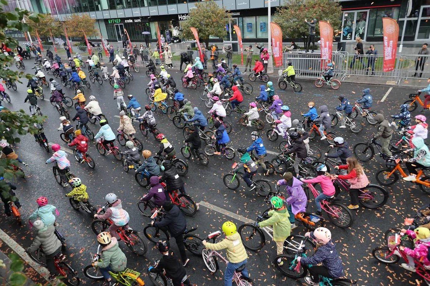 В Москве прошёл первый Детский велофестиваль с большой развлекательной программой.