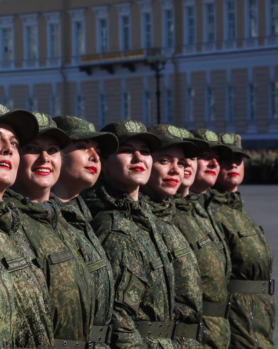 В России предложили учредить День Защитницы Отечества