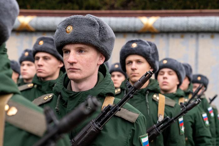 В Госдуме рассказали, с чем связан крупнейший набор призывников в ВС РФ с 2016 года