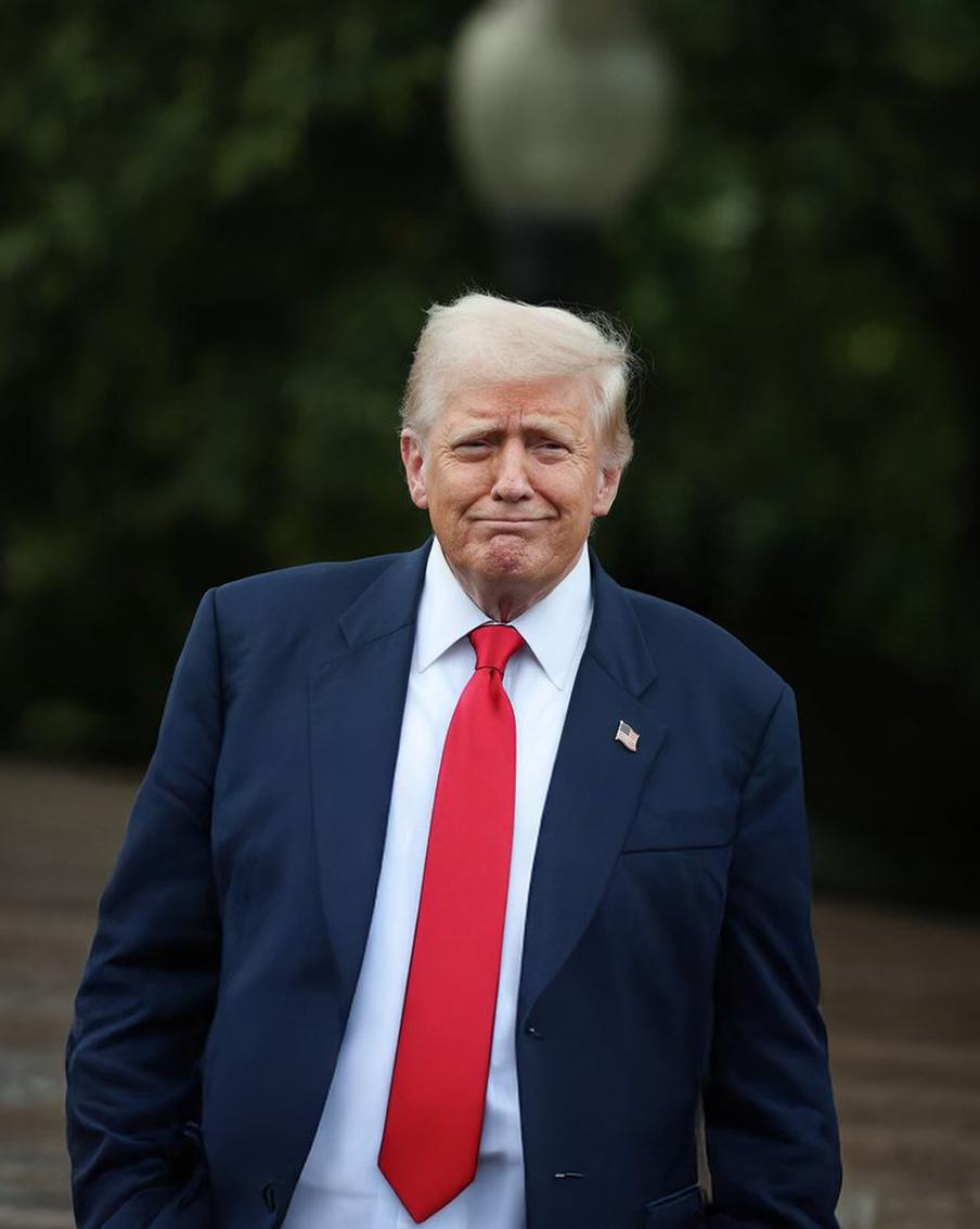 Спецпосланник президента США Кит Келлог назвал человека, который может вести переговоры с Владимиром Путиным