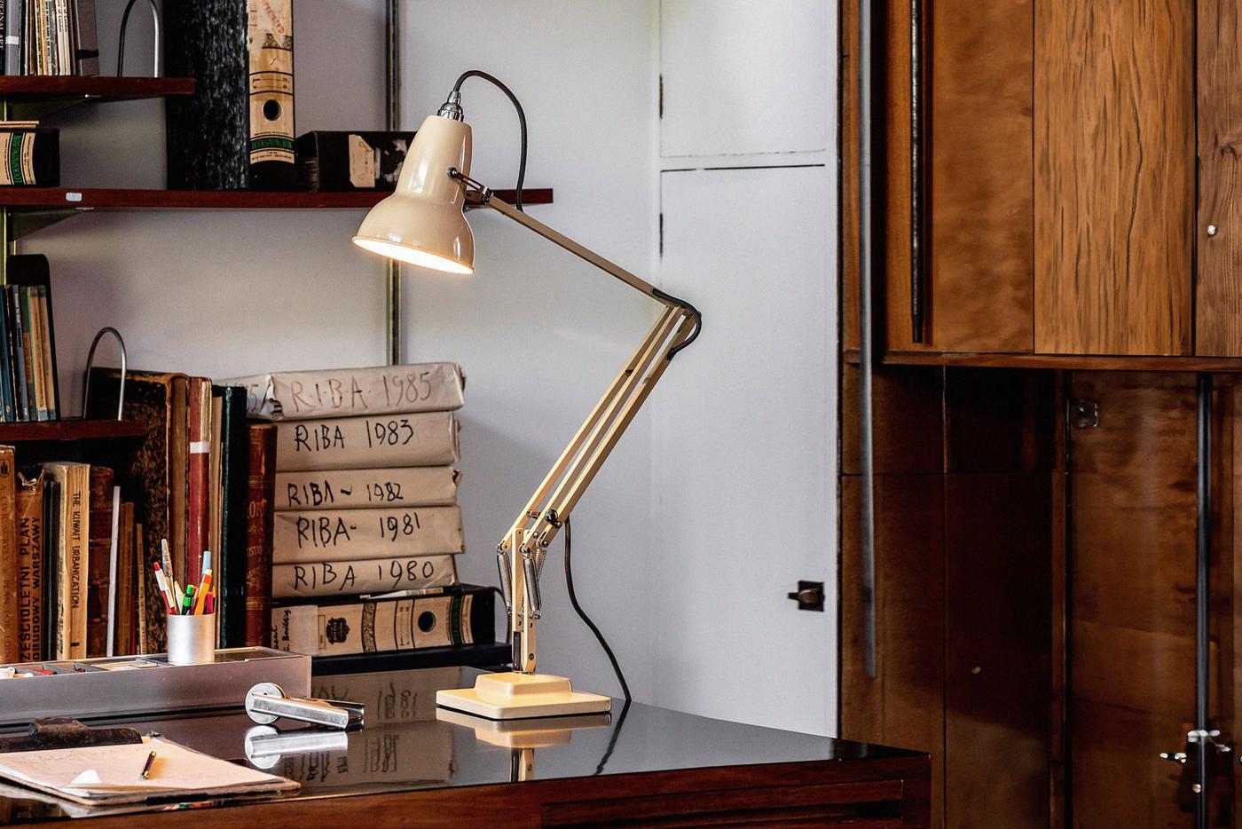 Светильник Anglepoise Original 1227.