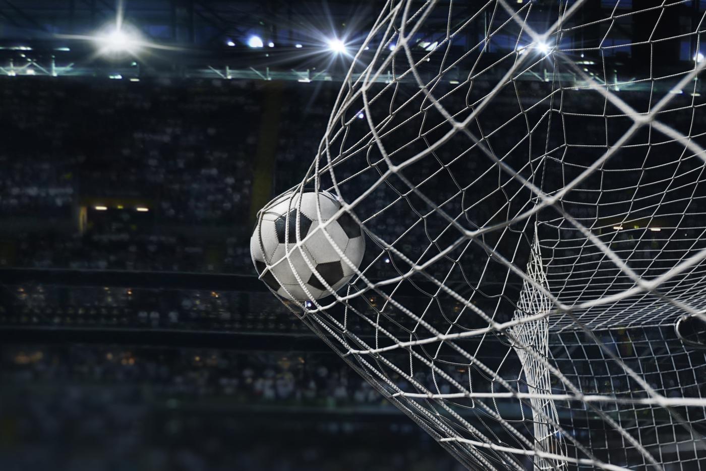 "Барселона" проиграла ПСЖ в матче Лиги чемпионов