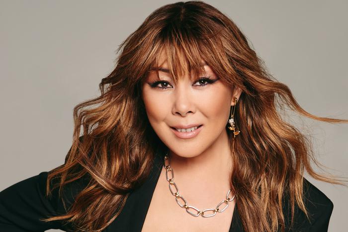 Директор Аниты Цой озвучил гонорар певицы на новогодние корпоративы: "Пришлось поднять ценник"