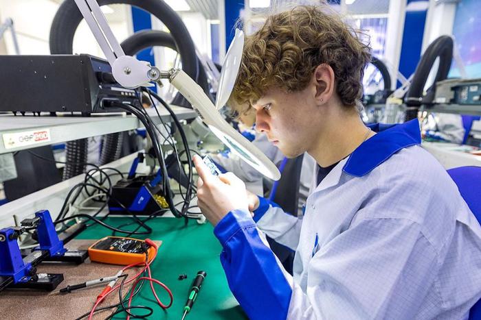 Собянин: Основная часть обучения в колледжах Москвы отводится практике