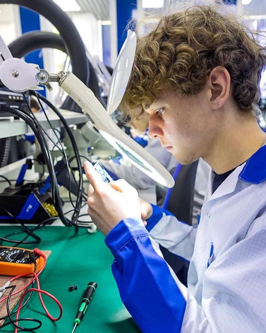 Собянин: Основная часть обучения в колледжах Москвы отводится практике