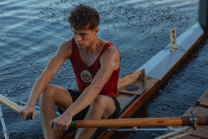 Как жить после войны: на экраны выходит спортивная драма "Первый на Олимпе"