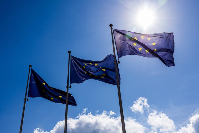 Нидерланды выступили против приёма Украины в ЕС в обход Венгрии