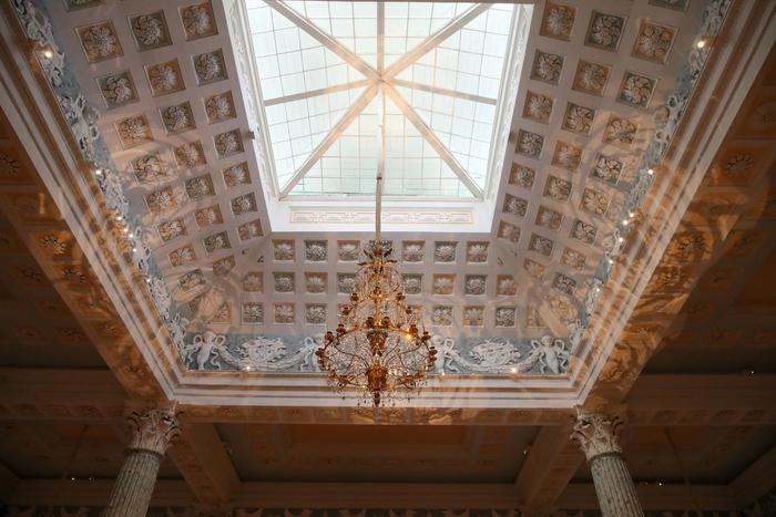 "Чехол для дворца" и морозы как спасение: завершился первый этап реставрации усадьбы Останкино