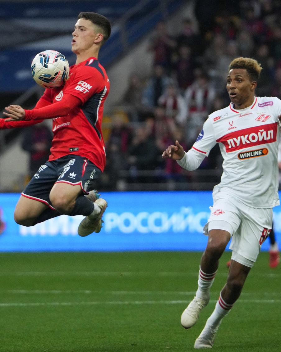 Московские команды наплевали на оборону: в двух дерби было забито 13 мячей