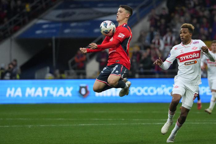 Московские команды наплевали на оборону: в двух дерби было забито 13 мячей