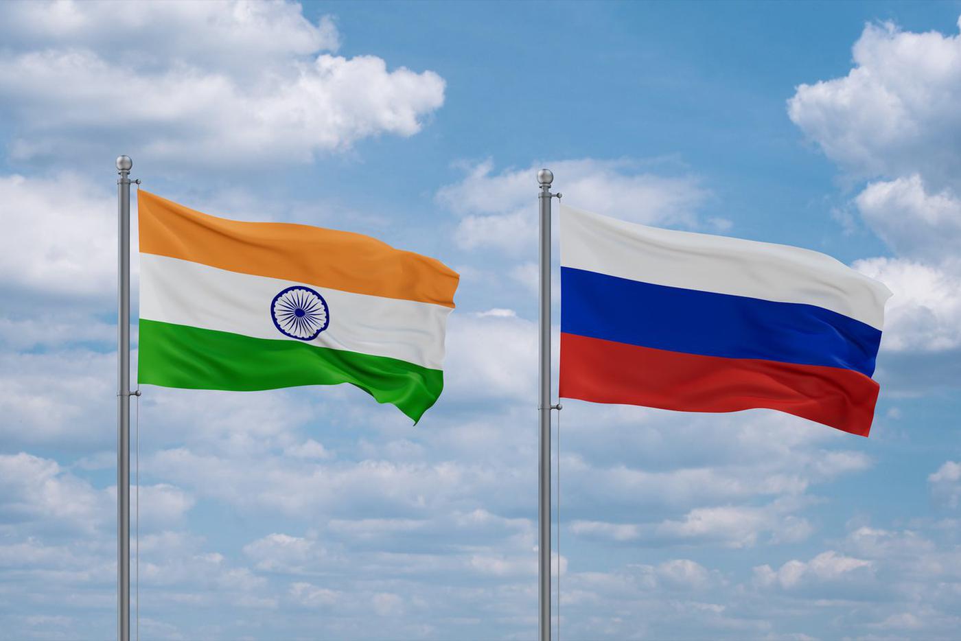 Индия и Россия начали совместные военные учения