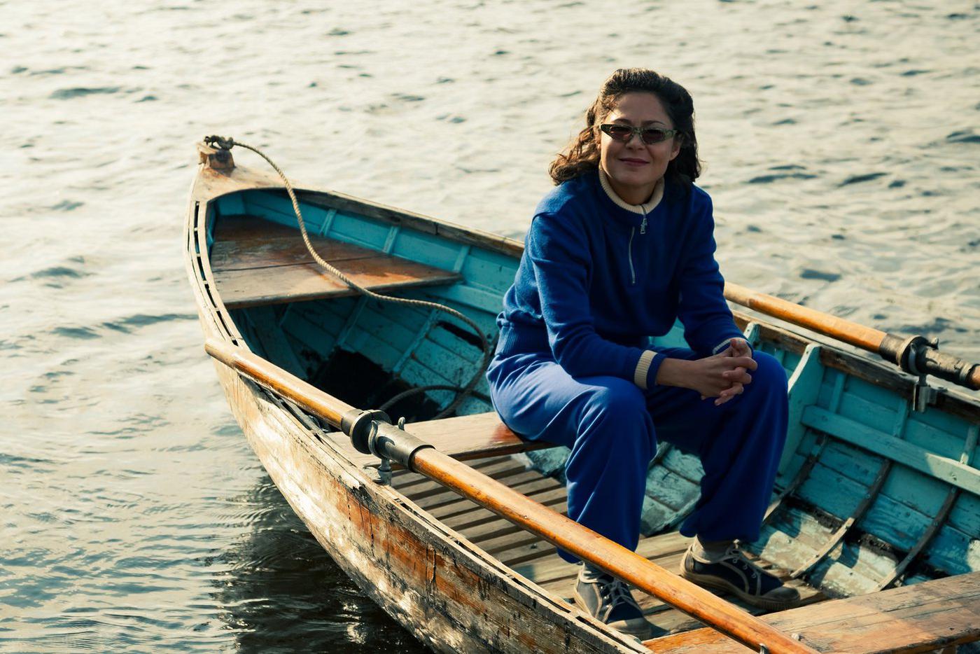 Елена Лядова в роли Веры Савримович.