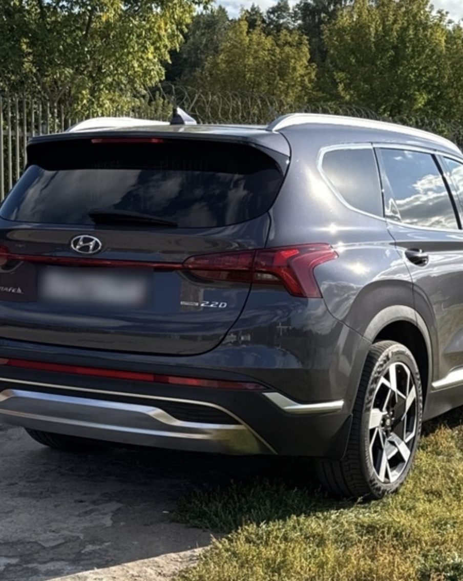 Почти 65 тысяч случаев парковки авто на газонах выявила МАДИ с начала года