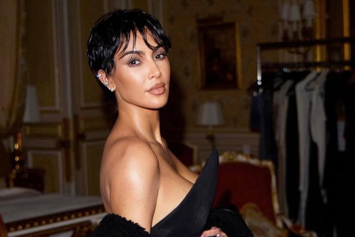 Ким Кардашьян теперь с короткими волосами: как пикси вернулось в моду и кому подходит эта стрижка