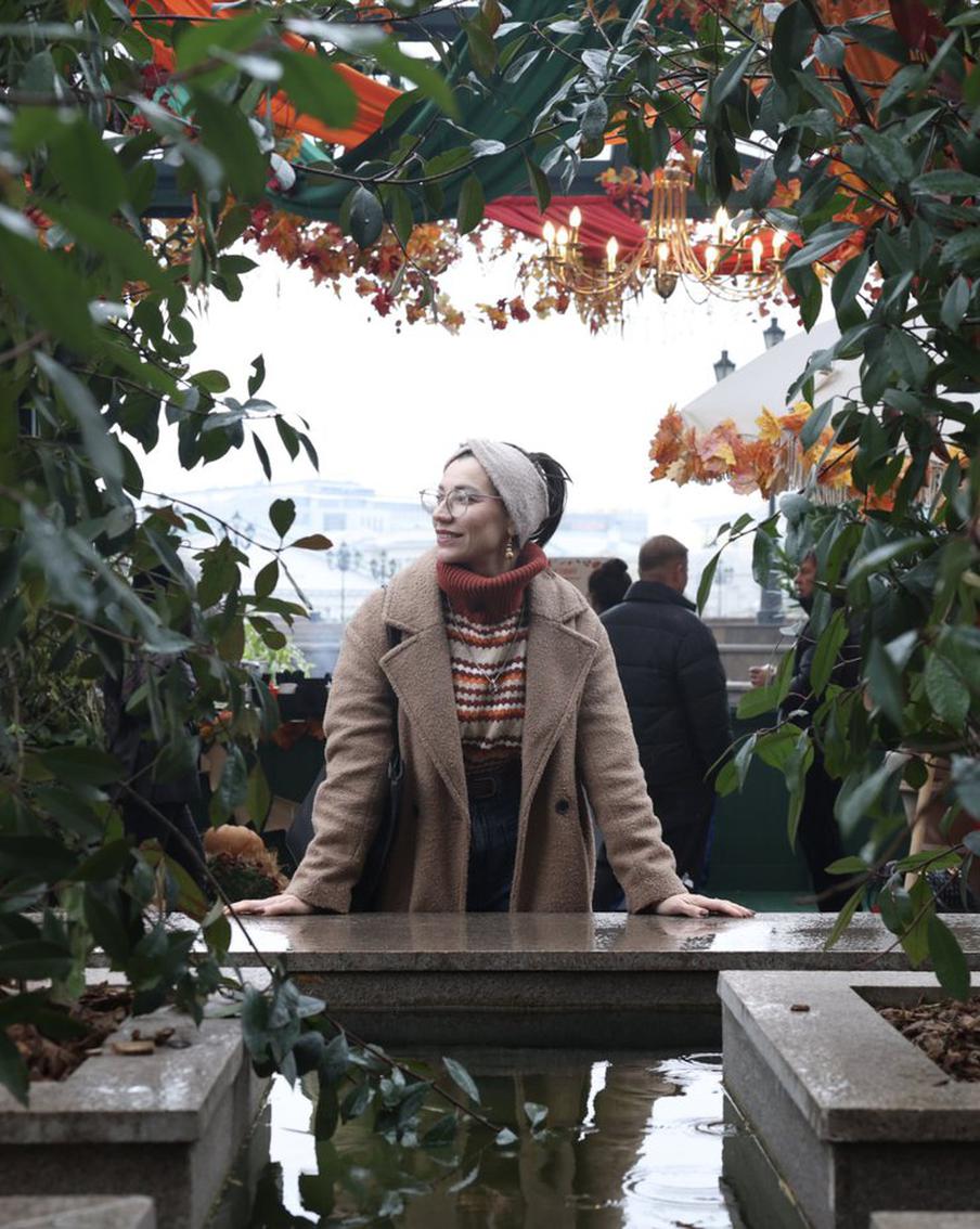 Золотая осень пришла в столицу: узнали у москвичей их секреты идеальной осенней съёмки