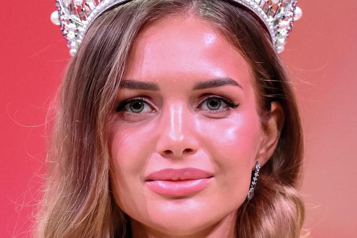 Между подиумом и операционной: "Мисс Россия 2025" Анастасия Венза рассказала Metro о своём выборе