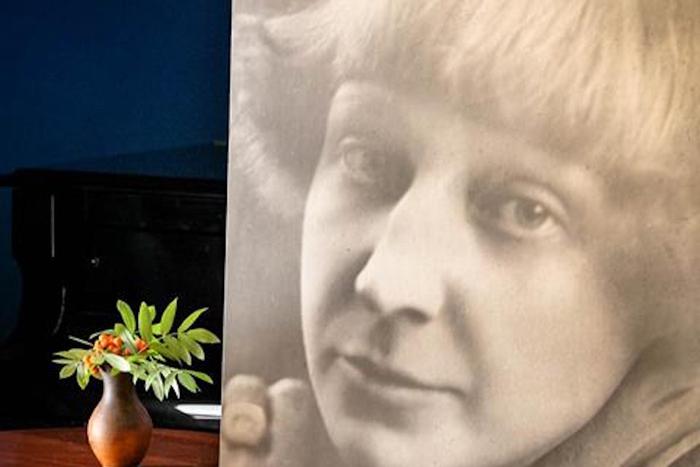 Афиша на 9 октября: отмечаем день рождения Цветаевой, смотрим кино о ментальном здоровье и тренируемся на свежем воздухе