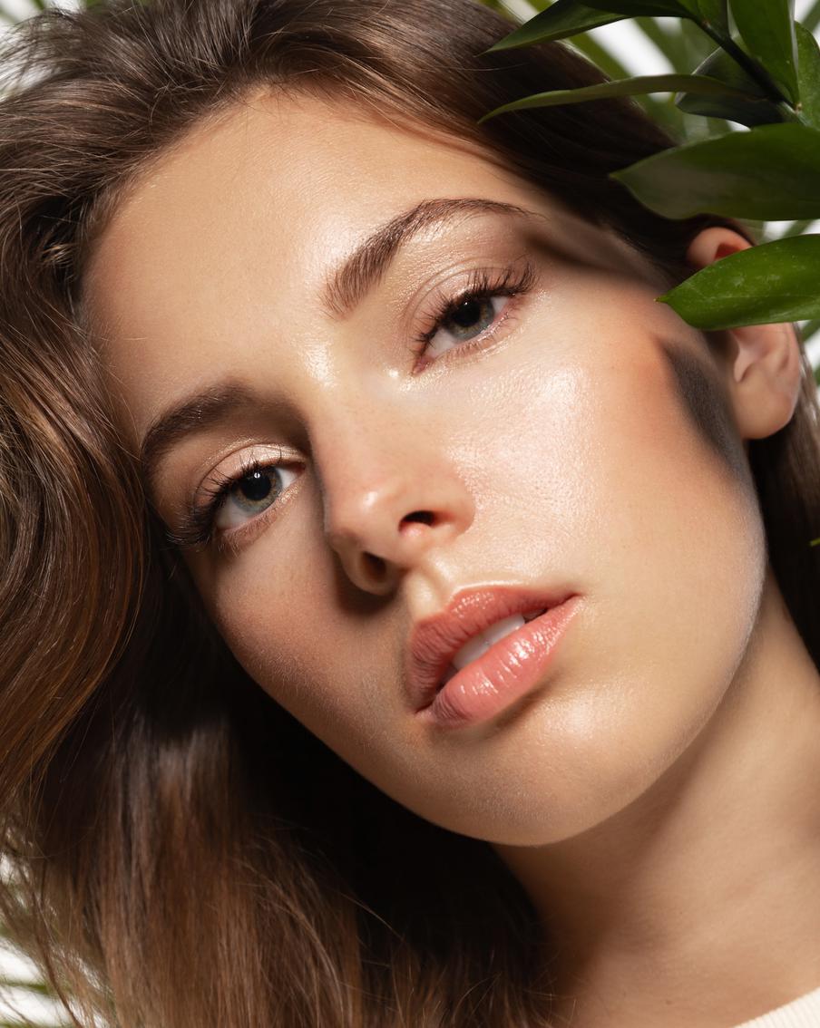 Почему появляются чёрные точки: опасные ингредиенты в косметике, о которых вы не знали