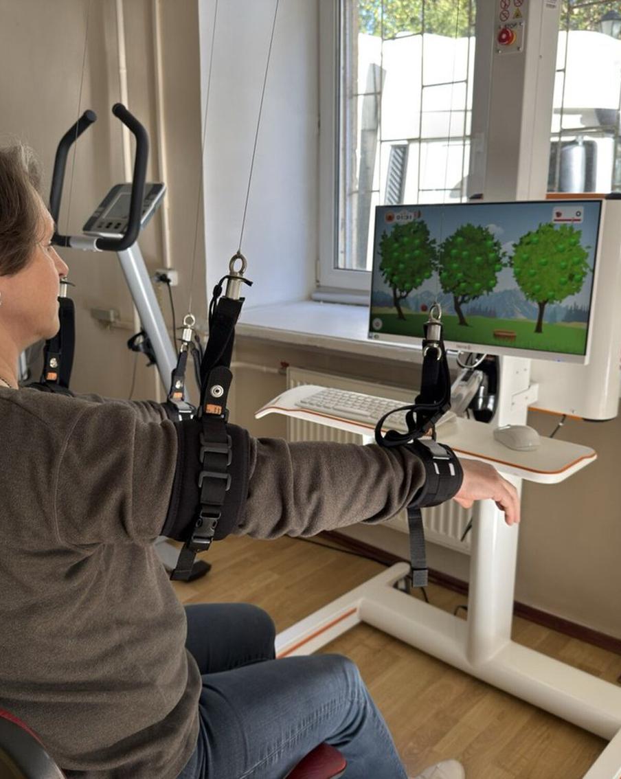 Инсульты помолодели. Врач-невролог рассказывает почему. Первые симптомы,  упущенное время и реабилитация