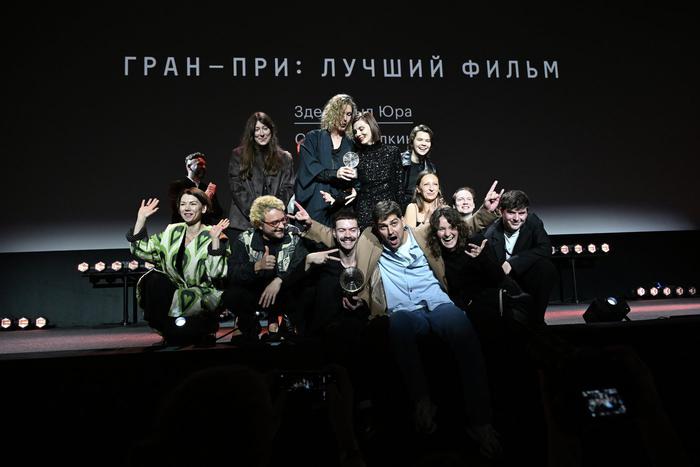 Ученики Попогребского захватили "Маяк": фестиваль актуального российского кино раздал награды