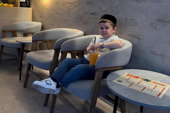 Блогер Хасбулла Магомедов обратился в полицию, чтобы взыскать деньги с должника