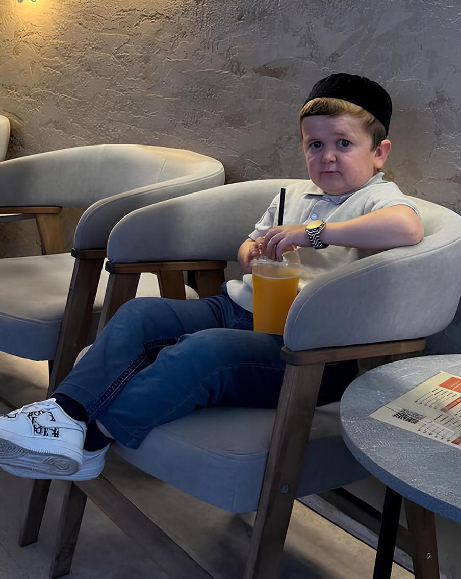 Блогер Хасбулла Магомедов обратился в полицию, чтобы взыскать деньги с должника