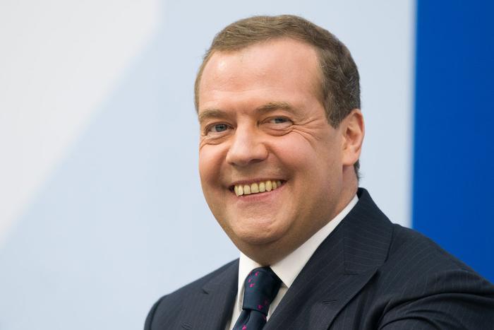 Медведев допустил, что поставка "Томагавков" "плохо кончится" для Трампа&nbsp;