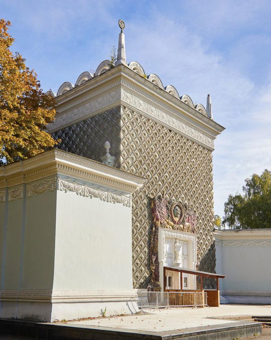 Собянин: Павильону № 62 "Охрана природы" на ВДНХ вернут исторический облик