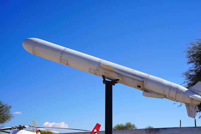 США нагнетают обстановку: Tomahawk – у границ России