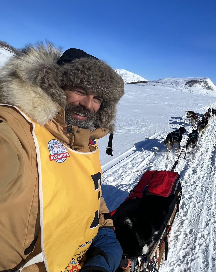 Как топ-менеджер из Москвы преодолел 1500 км на собачьей упряжке