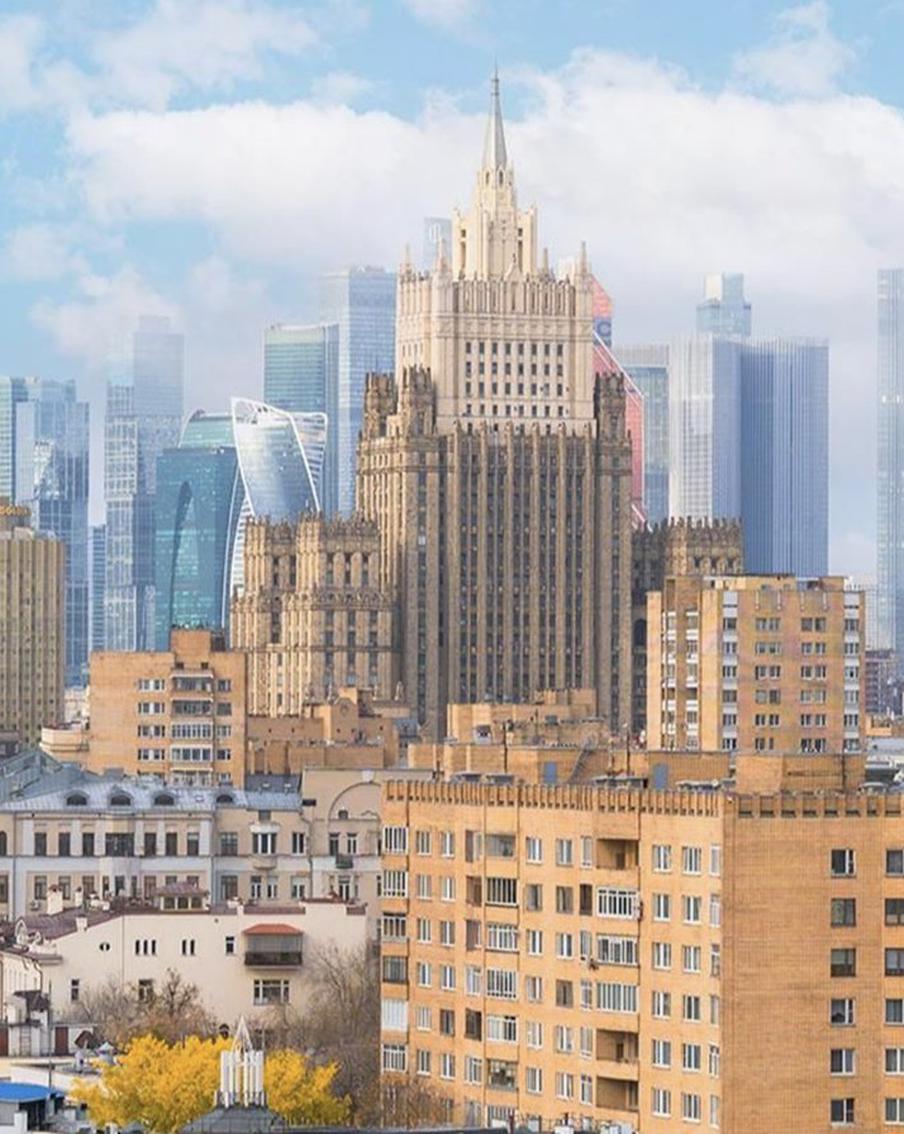 Собянин: Москва сохраняет позитивную динамику социально-экономического развития