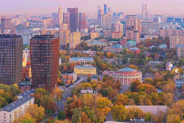 Собянин: Социальные расходы в 2026 году составят половину городского бюджета