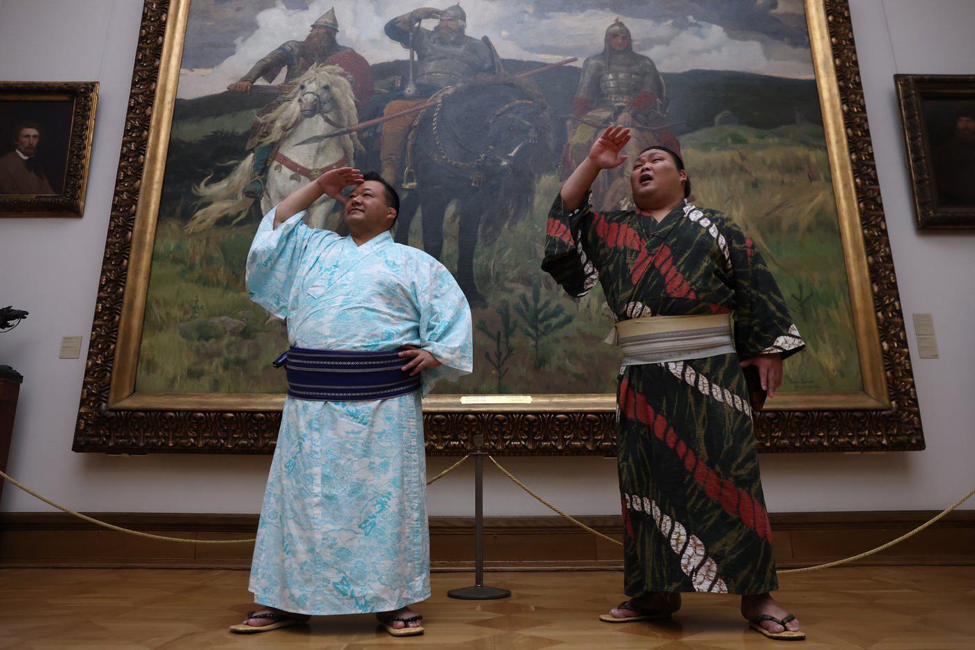Визит профессиональных сумоистов в Москву.
