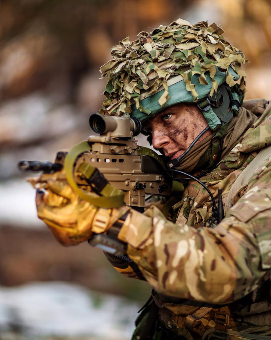 Спецназ SAS Великобритании воюет против России — Бортников