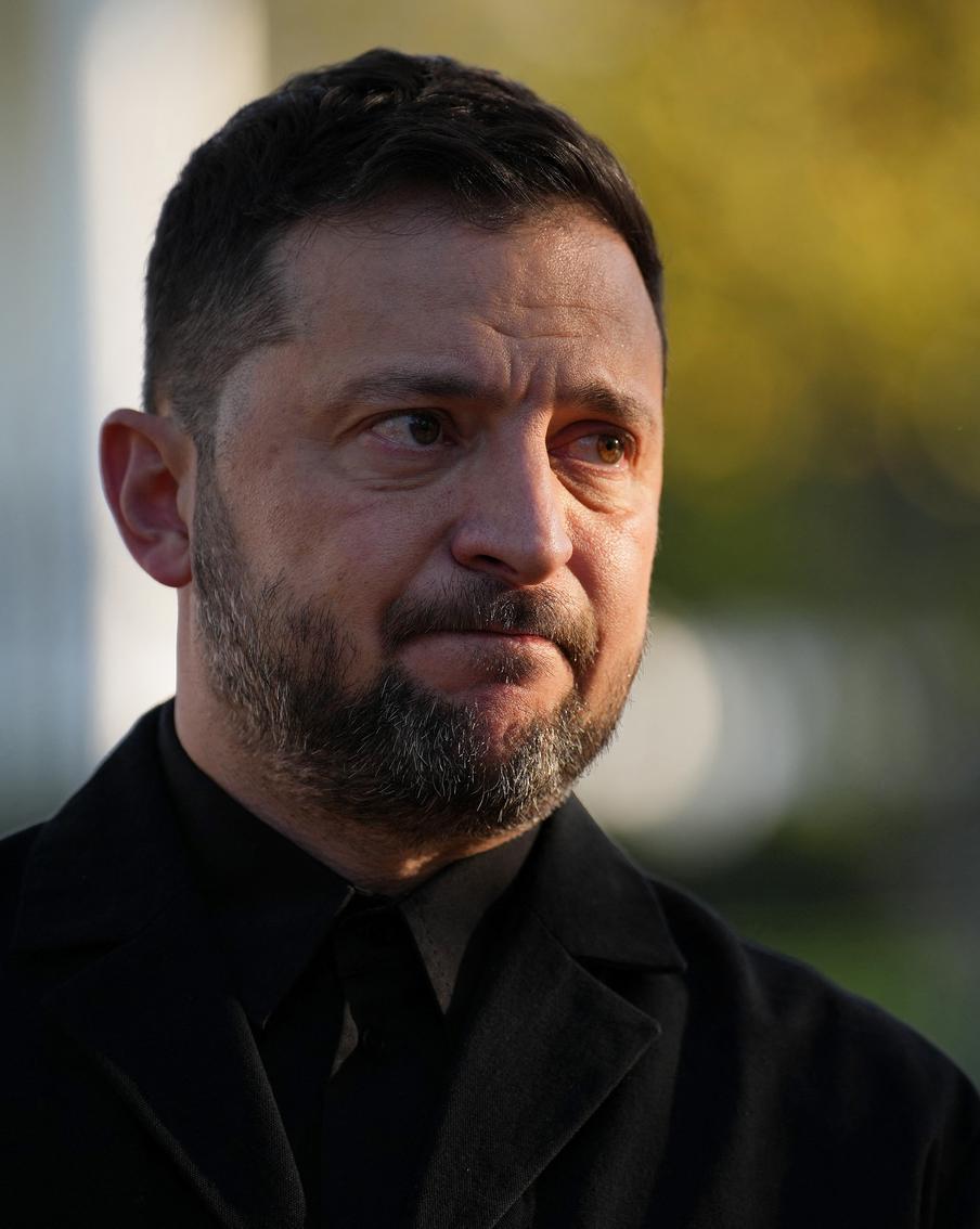 Украинский президент Владимир Зеленский рассказал подробности обсуждения поставок крылатых ракет в Белом доме