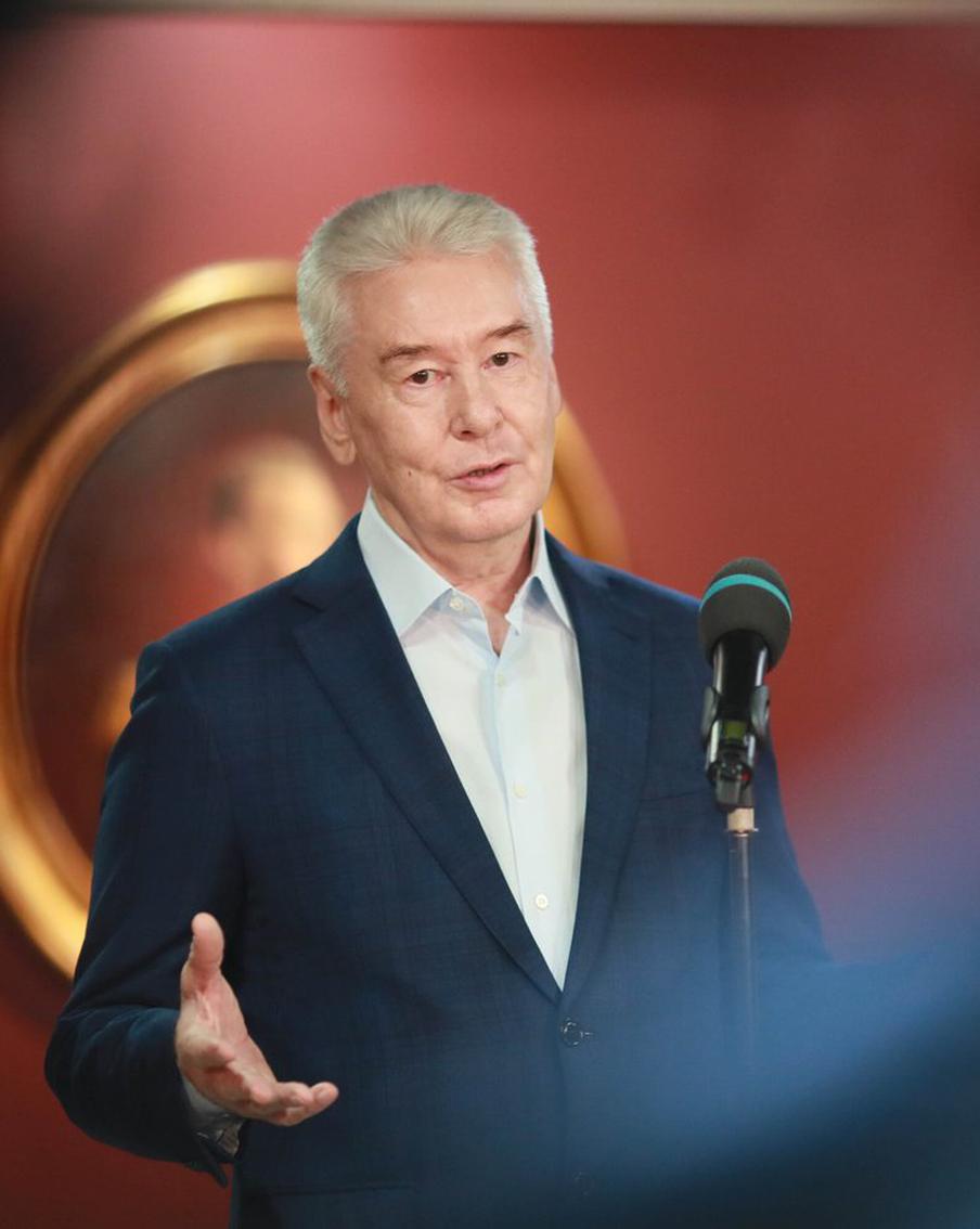 Собянин рассказал о завершении реставрации колокольни на территории усадьбы Кусково в Москве