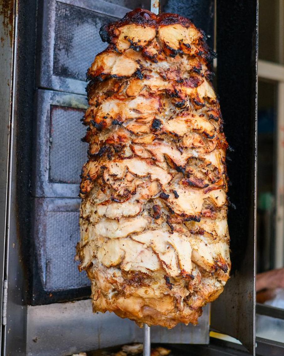 Отравившиеся в Бурятии ели шаурму и онигири